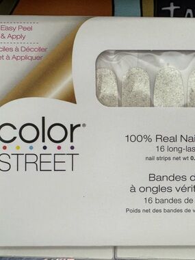 NIP- Color Street Sparkling Silver - “Home Sleet Home”
